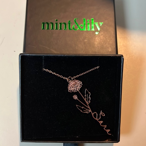 mint&lily Jewelry Mint Lily Sara Birth Flower Name Necklace In Rose